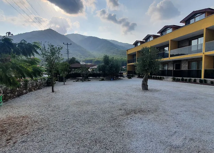 Olive Tree Lägenhetshotell Muğla