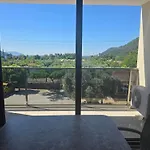Olive Tree アパートホテル ムーラ
